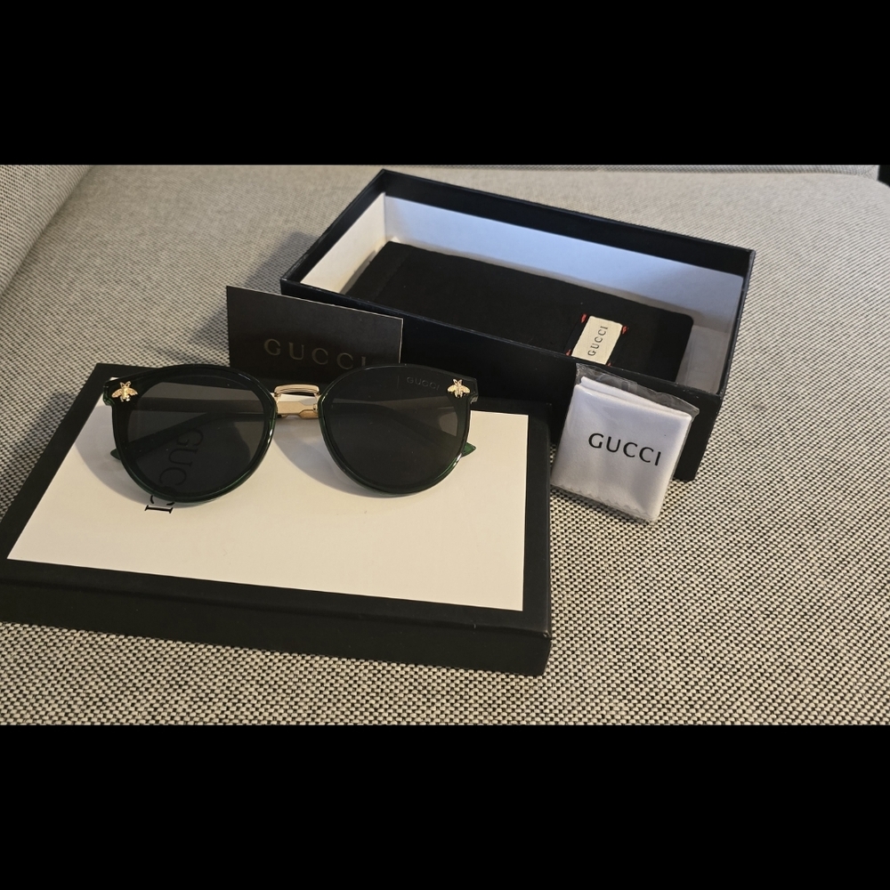 Gucci Black Sunglasses